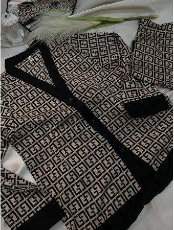 Элегантная бежевая шелковая пижама (XL)